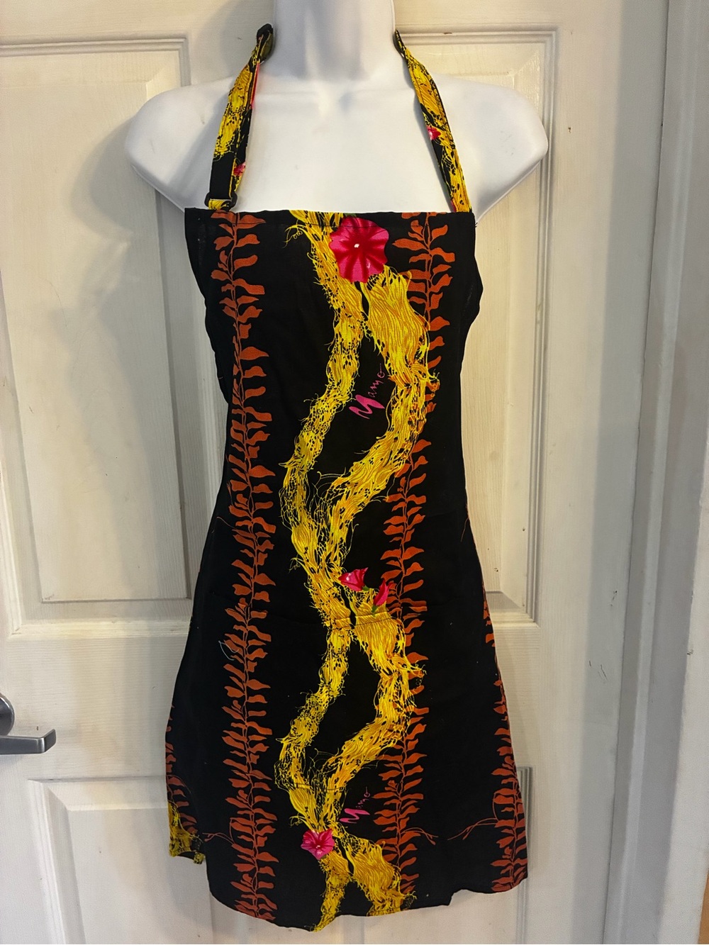 Mamo Howell Kitchen Apron Beautiful Multi Color Print